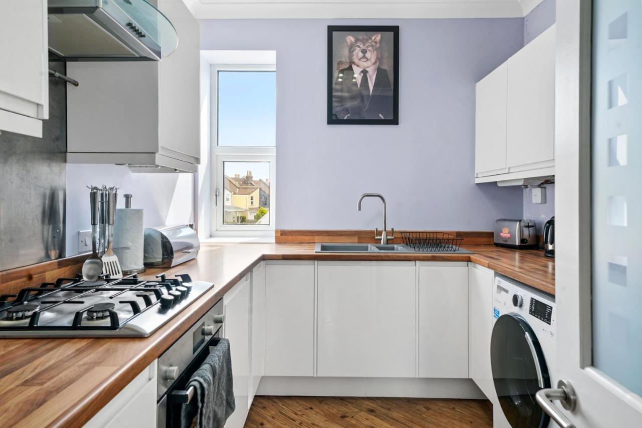 Ferienwohnung The Emerald Gem - Overlooking The Park Bristol Exterior foto